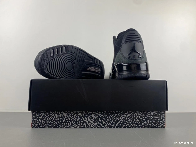 Black Cat Jordan CT8532-001 Air 3 0712